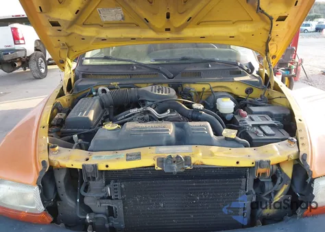 2000 Dodge Dakota Slt/Sport from USA, damaged, VIN 1B7GL22X6YS565381